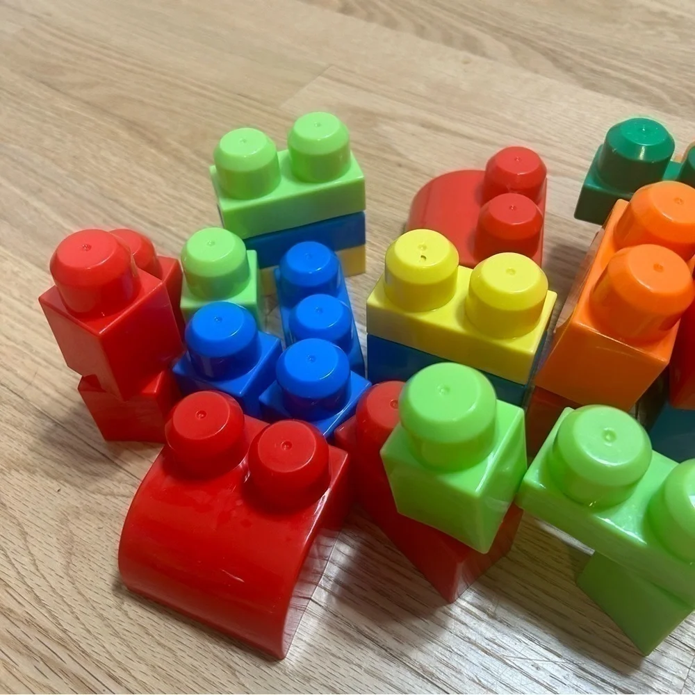 Mega Bloks mega bloks